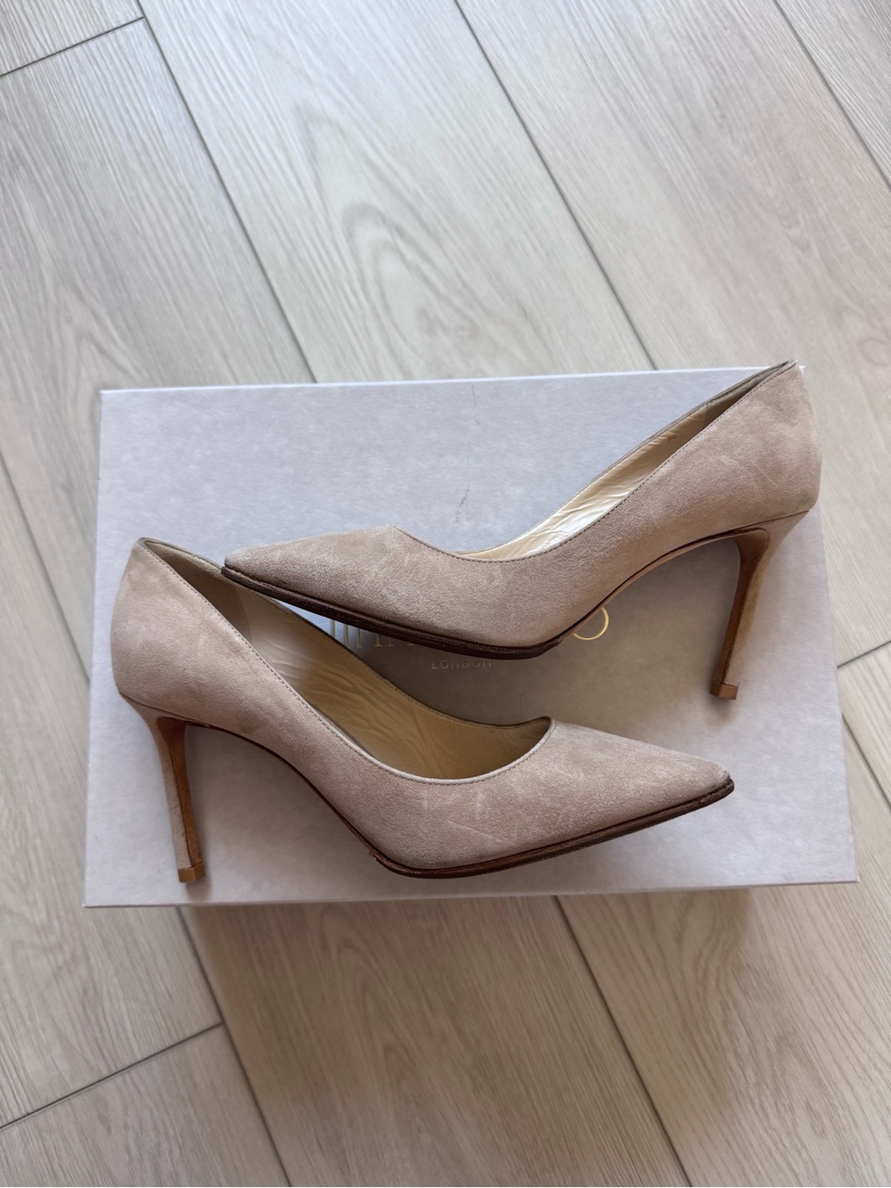 Jimmy Choo Romy 85 Nude Suede sz 34.5